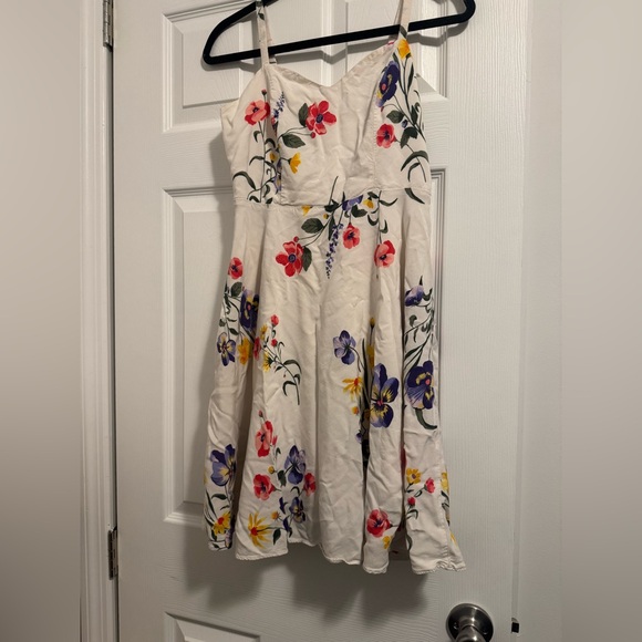 Old Navy Dresses & Skirts - White Floral Print Dress with Spaghetti Straps Cami Medium